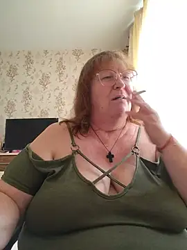 Snapshot of TATSI23 chatting on 07/08/26, 12:31 TATSI23 online show from 07/08/26, 12:31