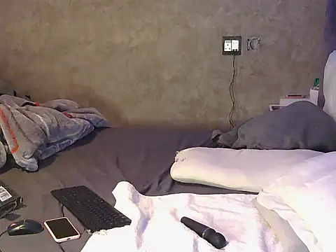 petite queenx online show from 11/10/25, 02:10