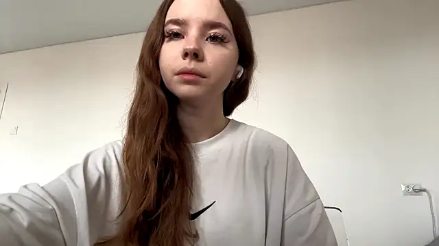 EhtelBiondi online show from 10/30/25, 08:16