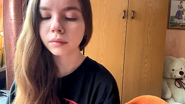 EhtelBiondi online show from 01/11/26, 08:08