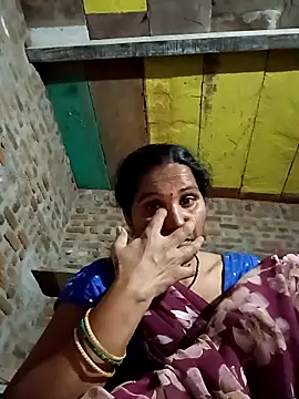 Snapshot of Nm_sanjna chatting on 06/19/26, 02:54 Nm sanjna online show from 06/19/26, 02:54
