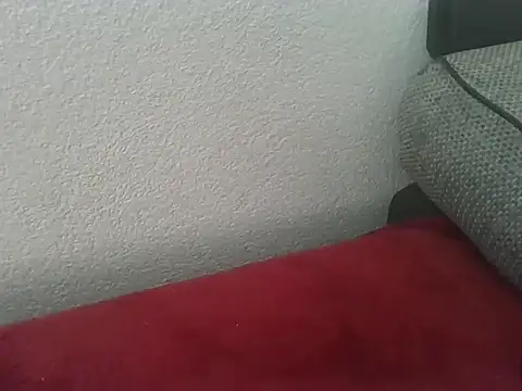 Snapshot of cumer222 chatting on 10/06/25, 09:40 cumer222 online show from 10/06/25, 09:40