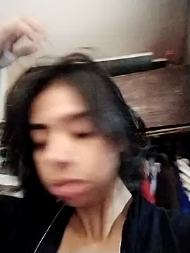 Lollysmile26 online show from 11/24/25, 05:40