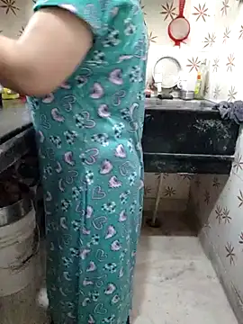 janvi 100 online show from 10/13/25, 04:34