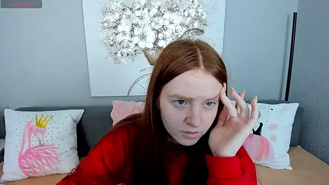 Evarey  online show from 11/25/25, 06:13