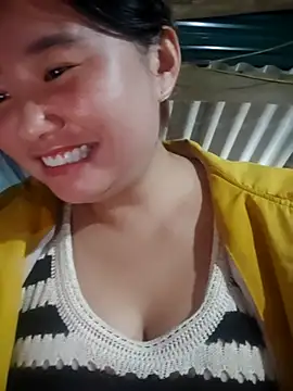 Snapshot of pi-pi-00 chatting on 10/09/25, 11:19 pi-pi-00 online show from 10/09/25, 11:19