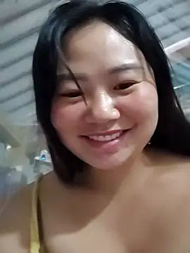 Snapshot of pi-pi-00 chatting on 10/23/25, 11:24 pi-pi-00 online show from 10/23/25, 11:24