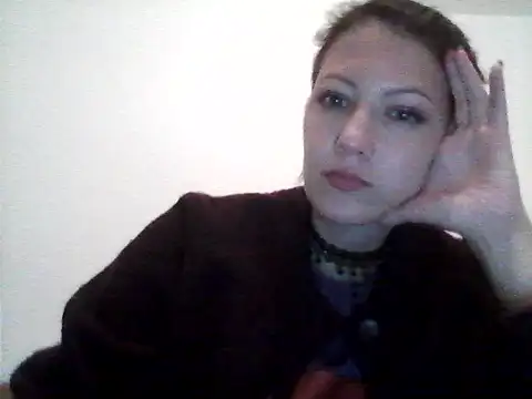 Snapshot of Karivane chatting on 03/04/26, 08:37 Karivane online show from 03/04/26, 08:37