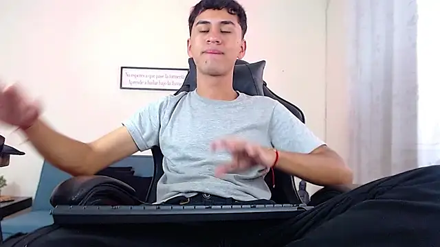 Alancum7 online show from 03/20/26, 01:05