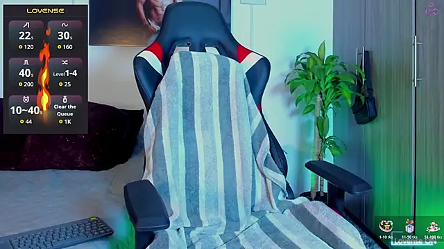 Danny Willson online show from 03/29/26, 02:06