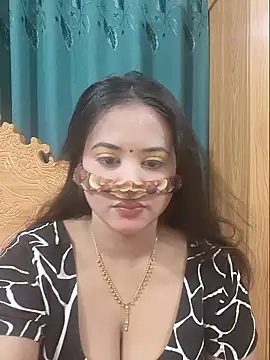 Snapshot of Beauty_Queen_Soniya chatting on 06/06/26, 11:37 Beauty Queen Soniya online show from 06/06/26, 11:37