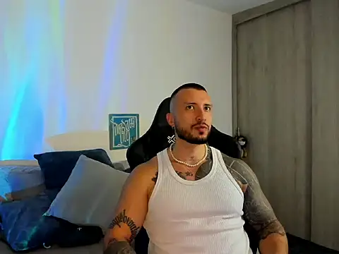 Dave-Max01 online show from 11/08/25, 02:34