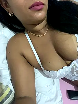 Brunamorenago online show from 11/06/25, 12:33