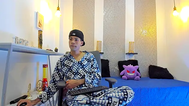 JacobBlackwell  online show from 11/03/25, 07:26