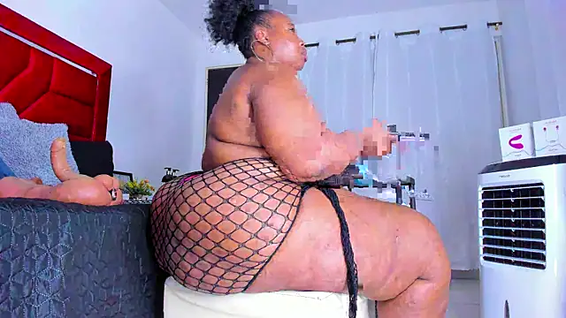 Bigasshott  online show from 04/11/26, 08:02