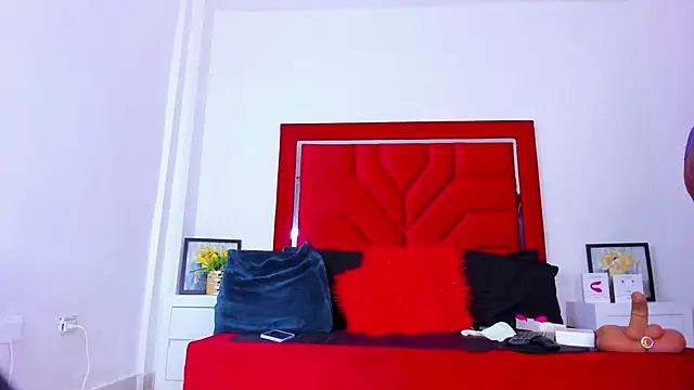 Bigasshott  online show from 04/24/26, 08:22