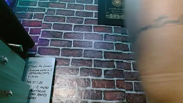 jordan bigcock  online show from 12/02/25, 07:09