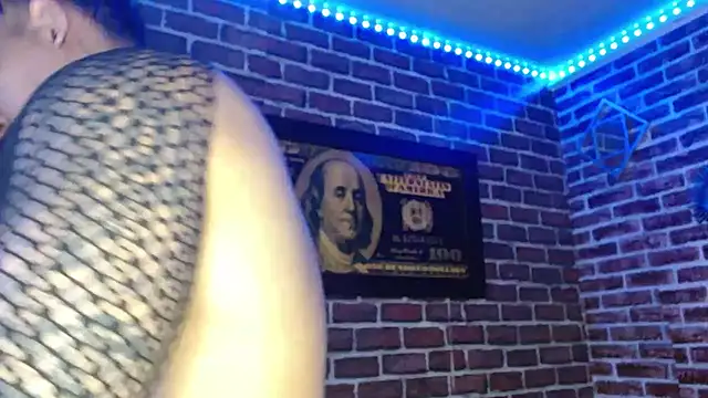 jordan bigcock  online show from 04/23/26, 02:30