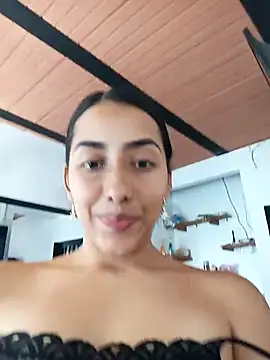 Queen sofya online show from 11/07/25, 04:18