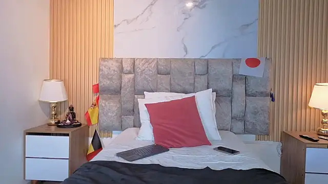 celeste collins  online show from 07/10/26, 08:22