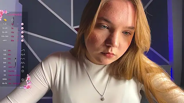 RebeccaEglitis online show from 12/04/25, 05:10