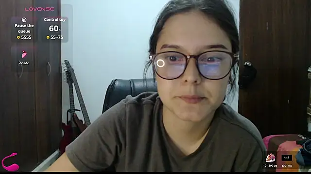 Snapshot of CarlaLorez chatting on 05/30/26, 01:25 CarlaLorez online show from 05/30/26, 01:25