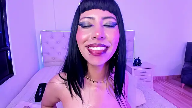 Nina fox 0691 online show from 05/16/26, 12:18