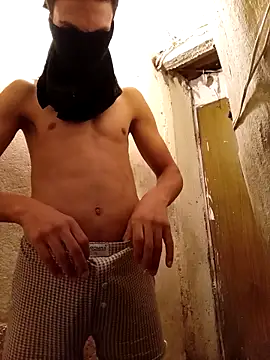 latarak321 online show from 10/18/25, 05:35