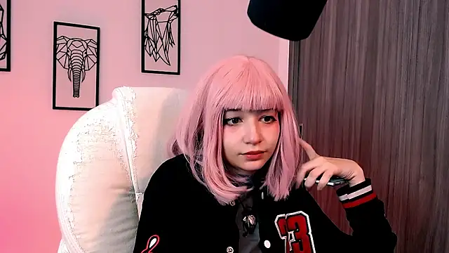 EmuOtori online show from 10/09/25, 11:41