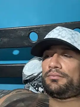 Santiago hot19 online show from 03/04/26, 07:09