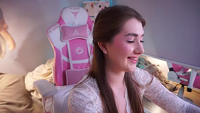 LureOfEva online show from 03/06/26, 08:49