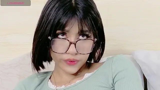 Amara prescott online show from 04/21/26, 01:42