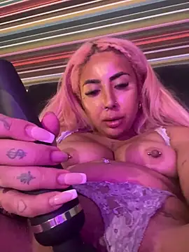 zara bellexx online show from 12/14/25, 05:13