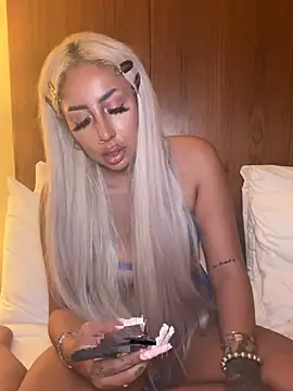 zara bellexx online show from 06/26/26, 08:35