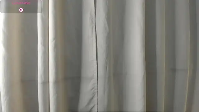 Snapshot of allisonpariss chatting on 05/19/26, 11:27 allisonpariss online show from 05/19/26, 11:27