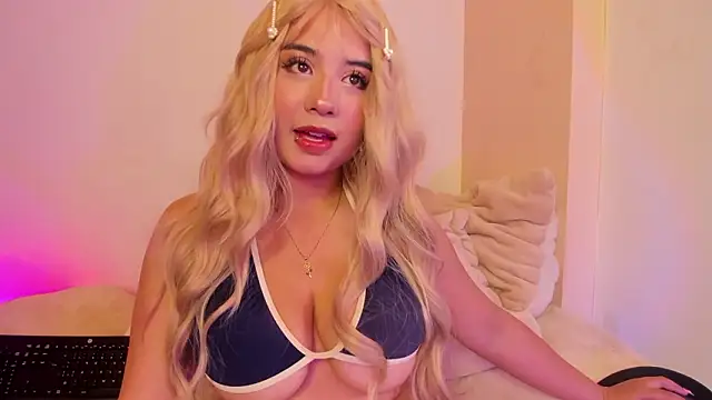 Lilith salvatoree online show from 03/21/26, 02:49