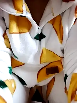 Snapshot of Mar-wa_1 chatting on 11/21/25, 02:38 Mar-wa 1 online show from 11/21/25, 02:38