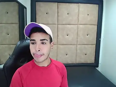 Marcuszion XX online show from 10/10/25, 07:57
