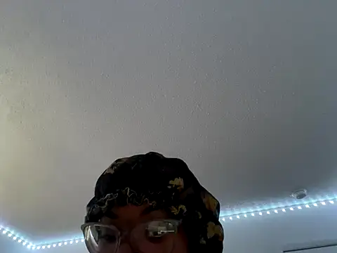 twerkaholic120 online show from 11/06/25, 05:14