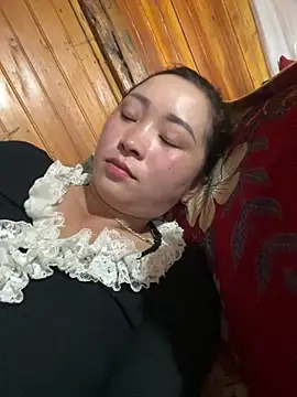 miemie-xx online show from 12/14/25, 05:13