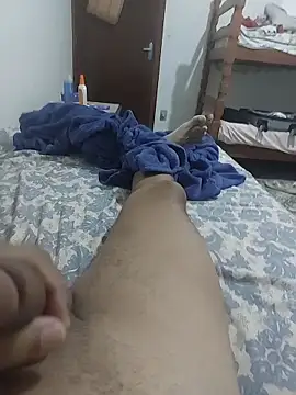 Snapshot of Merlin2310 chatting on 03/08/26, 07:34 Merlin2310 online show from 03/08/26, 07:34