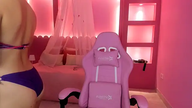 HolyLux online show from 11/13/25, 12:15