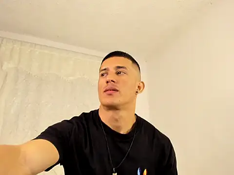 Muscle man07 online show from 11/26/25, 10:55