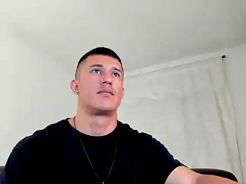 Muscle man07 online show from 08/03/26, 03:16