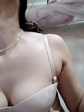 ladzy sexy online show from 10/31/25, 03:40