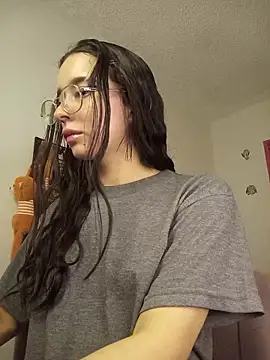 Brugmansia  online show from 04/25/26, 04:04