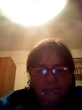 Snapshot of MilaCold5443 chatting on 10/15/25, 05:35 MilaCold5443 online show from 10/15/25, 05:35