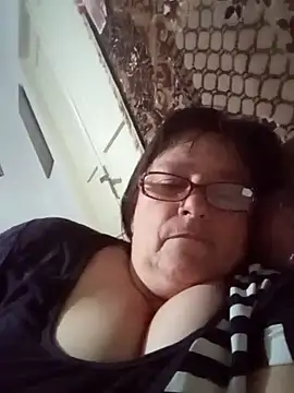 MilaCold5443 online show from 04/19/26, 08:33