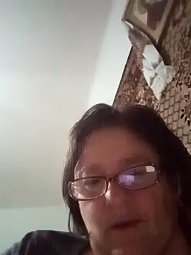 MilaCold5443 online show from 04/21/26, 06:23