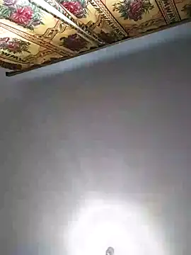 Snapshot of MilaCold5443 chatting on 07/22/26, 04:43 MilaCold5443 online show from 07/22/26, 04:43